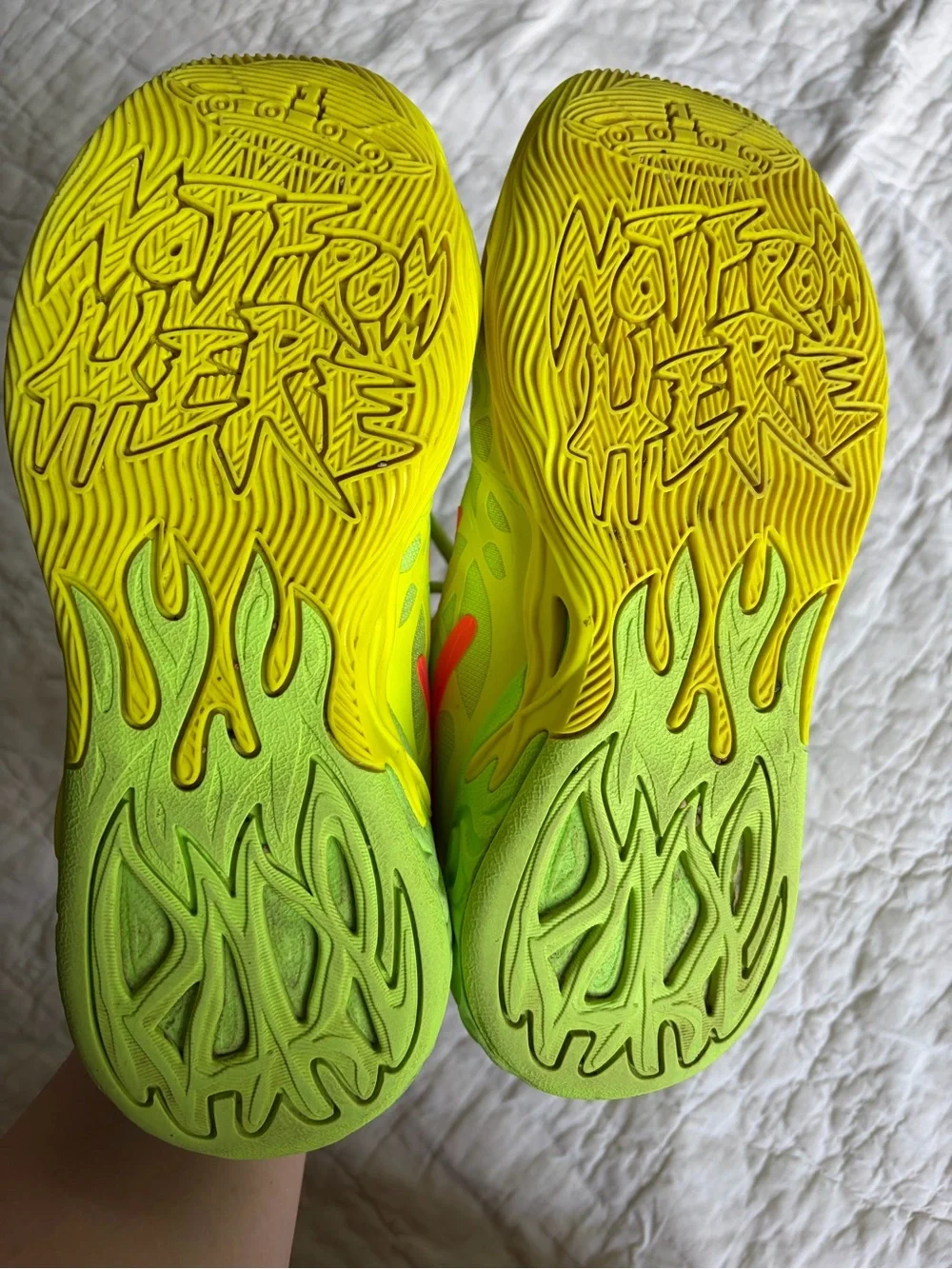 Puma vibrant neon